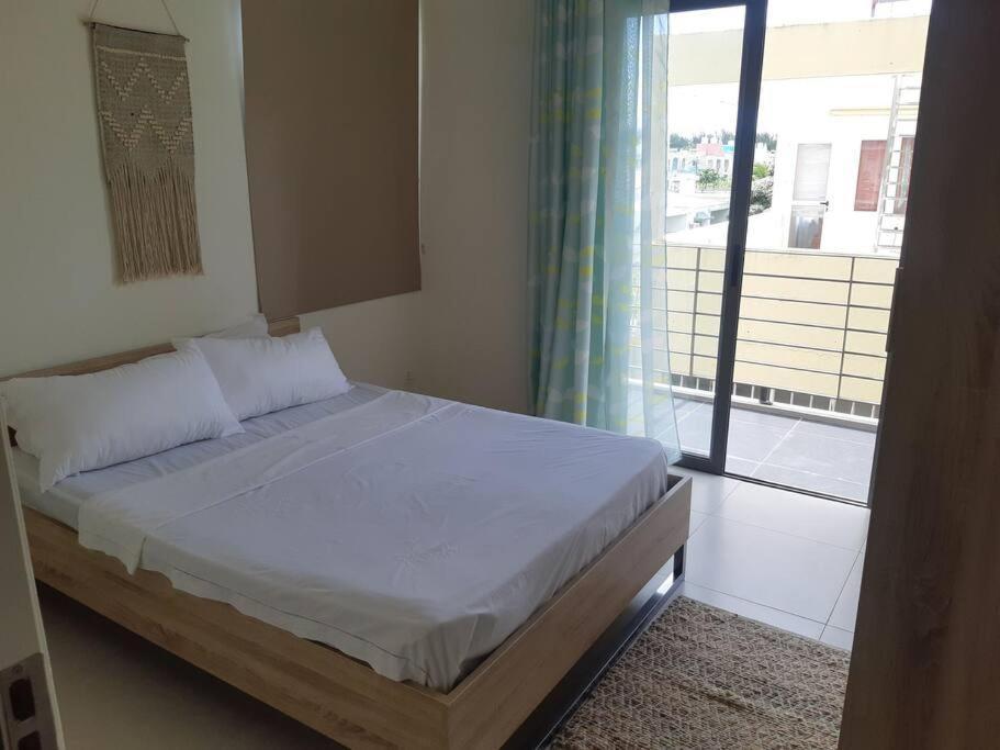 Westside Holidays Flic En Flac Beach المظهر الخارجي الصورة